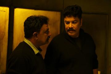 Sundar C Iruttu sneak peek 2 Sai Dhanshika Sakshi Chaudhary director VZ Durai 